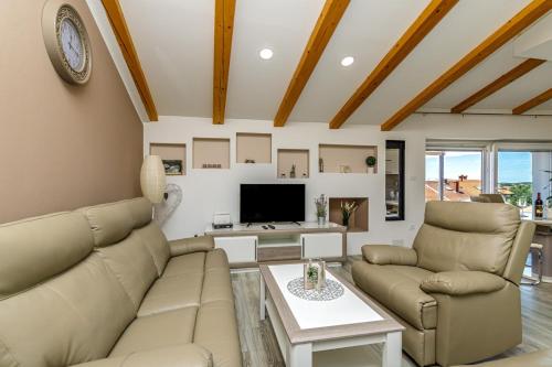  Apartments Mirjana Medulin in Medulin