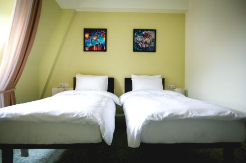Piazza Four Colours Room Type - Comfort Twin Room