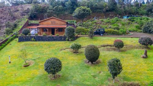  Cosy Forest Cottage in Santo da Serra