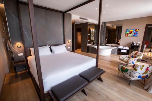 UNA HOTELS MH Matera in Matera