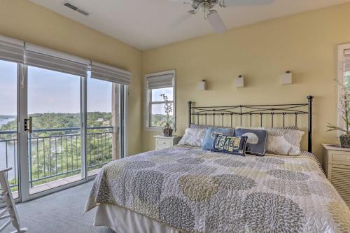 Magnificent Lake-View Condo with Pool Access! - image 10