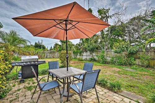 Charming Port Orange Home - Walk to Beach! in Port Orange, USA