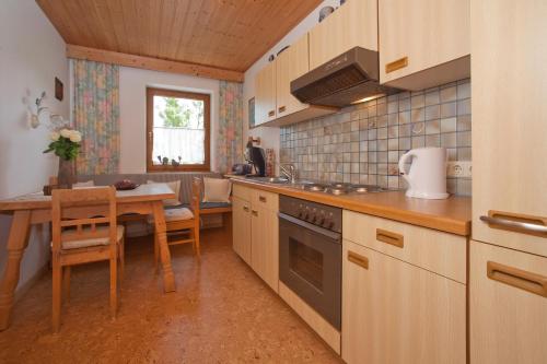 virtuve, Ferienwohnungen Schneider in Kirchdorf in Tirol