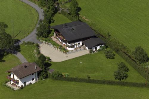 Viesnīcas āriene, Ferienwohnungen Schneider in Kirchdorf in Tirol