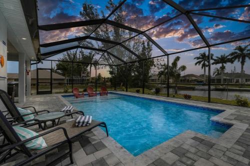 Freshwater Canal Villa with Heat Pool - Villa Homeport - Roelens Vacations - image 14