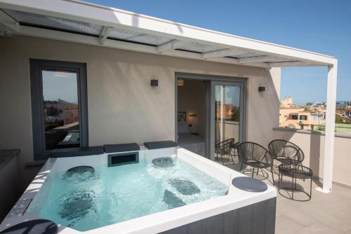 Insula Boutique Hotel in Прочіда