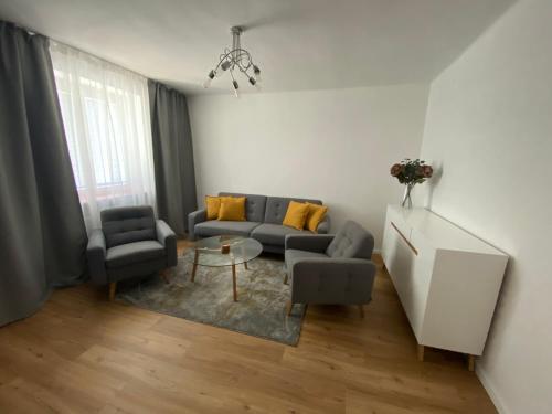 Apartment Poruba GARDEN VIEW in โปรูบา