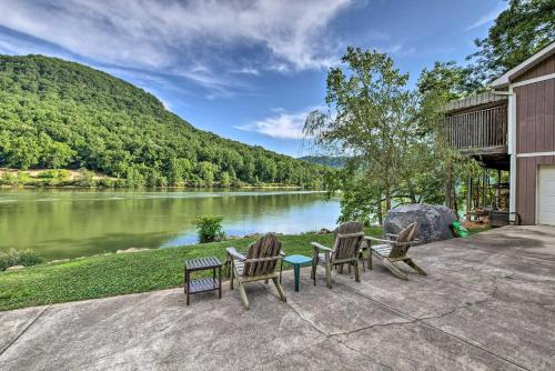 Cozy Cabin on Tenn River - 10 Mi to Chattanooga!