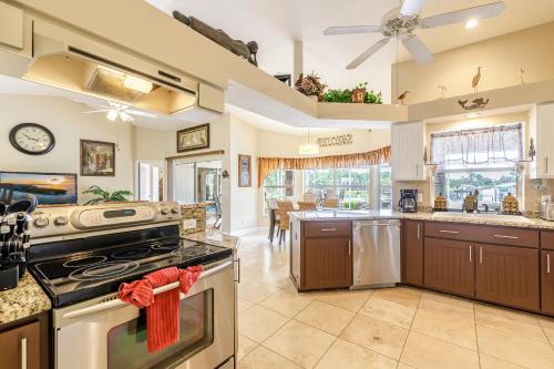 Villa La Bella Vita with Heated Pool at Waterfront Oasis! - Roelens Vacations - image 11