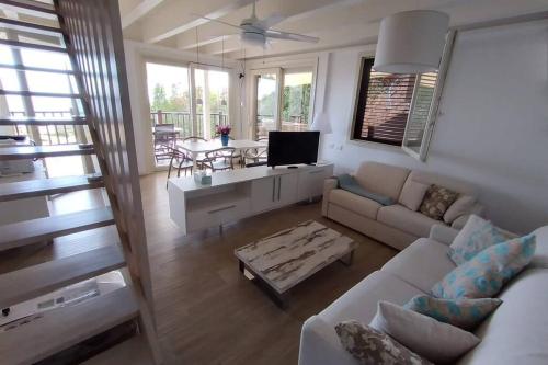 Sea La Vie Luxury Villa with Panoramic Views& Pool