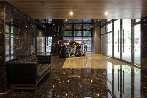 グロリア レジデンス18