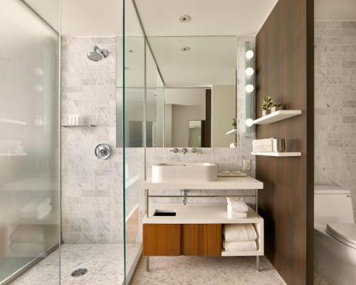 Superior Double Room image 4