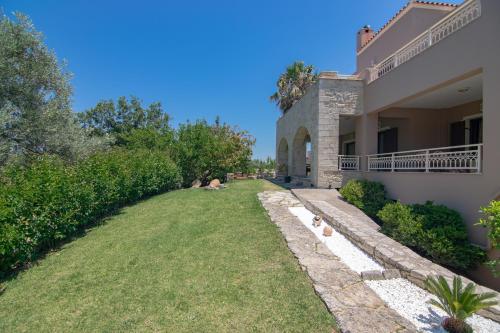 Iris Villa - main image