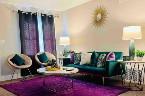 Luxury Buckhead Oasis+Business Ready+Free Parking