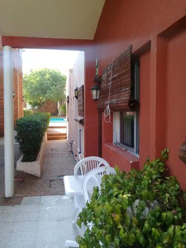 Brisas Del Rio Apart Hotel