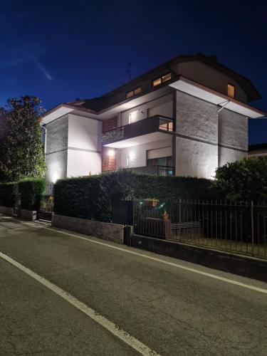 Casa vacanza Orio al Serio Bergamo - Apartment - Orio al Serio