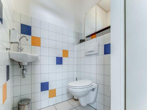 Bathroom, Beautiful holiday home in Oldenzaal with bubble bath in Oldenzaal