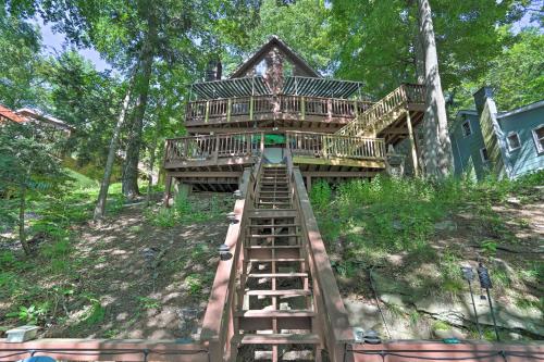 Lakefront Home with Game Room Decks Dock and Kayaks! - image 8