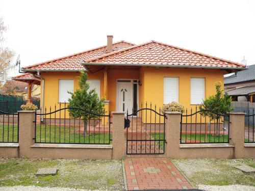 Holiday Home Balatonmariafurdo 17