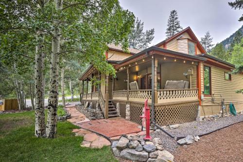 Family Home - Walk to Town Georgetown Train! - image 11