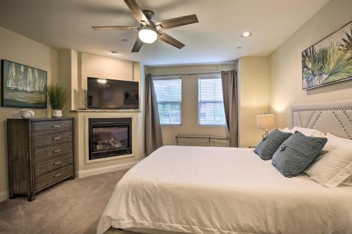 Sunny SoCal Hideaway Less Than 2 Miles to Pacific Beach! - image 18