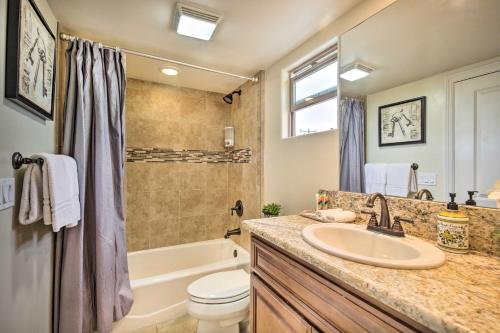 Sunny SoCal Hideaway Less Than 2 Miles to Pacific Beach! - image 28