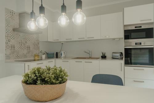Kitchen, 20 da Vila - Apartment With Mezzanine With Panoramic Terrace in São Bartolomeu De Messines