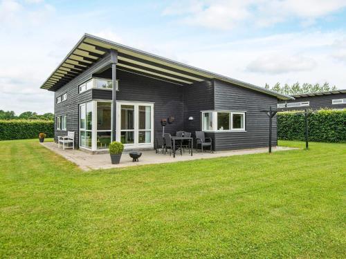 B&B Årøsund - 6 person holiday home in Haderslev - Bed and Breakfast Årøsund