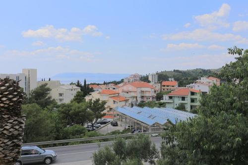 Apartments with a parking space Tucepi, Makarska - 2676