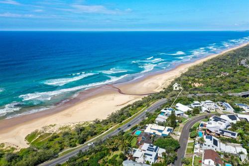 Indulgent beachside luxury, Sunrise Beach