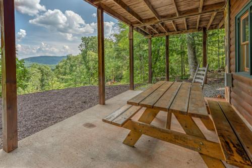 Dream Come True - Mountain View | Hot Tub | Air Hockey | Screened Porch | Fire Pit - image 3