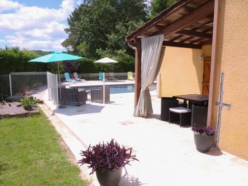 Cozy Villa in Saint-Martin-le-Redon with Private Pool gîte à louer Saint-Martin-le-Redon