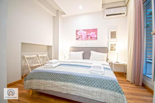 Syntagma Square Athenian apartments - Tap to explore photos