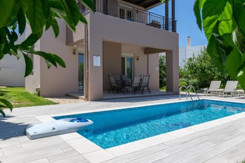 Aphrodite, Adelianos Kampos (Foto 2)