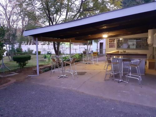 Bar/lounge, DRIFTWOOD BOUTIQUE BED AND BREAKFAST in Lobatse