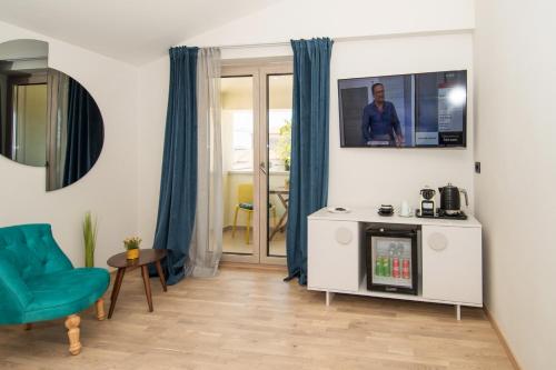 Fra&Kat Rooms