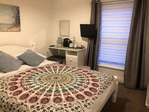 En Suite Double Room image 5