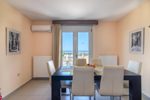 Yanni's Villas - main image