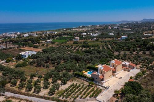Yanni's Villas - image 8