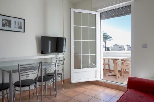 ON Family Playa de Donana Apartamentos Playa Golf is a popular choice amongst travelers in Matalascanas, whether exploring or just passing through. The hotel offers guests a range of services and amenities designed to provide 