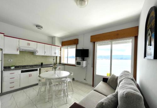 Apartamentos Miramar Playa - image 3
