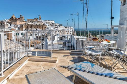 Panoramic Terraces with Sea & Old Town View Ostuni Style