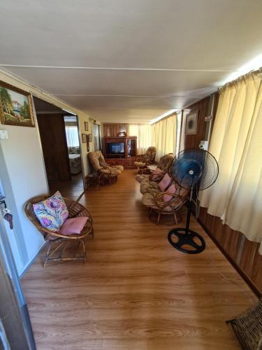 Pub/Lounge, Nature's Cottage in Hibberdene