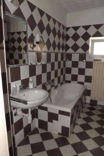 Badkamer, Napsugár Vendégház (Napsugar Vendeghaz) in Keszthely City Center