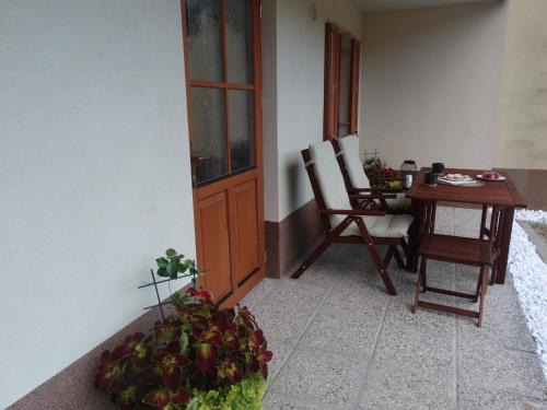 Apartma 64