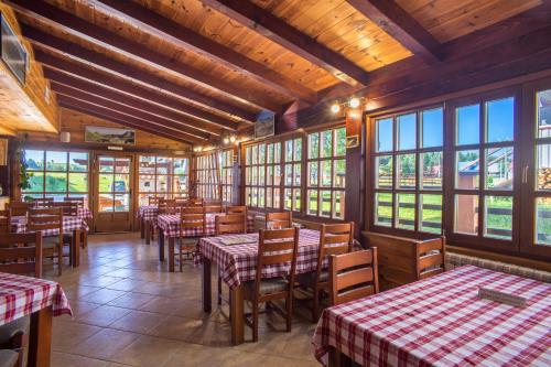 Étterem, Hotel Pavlovic in Zabljak