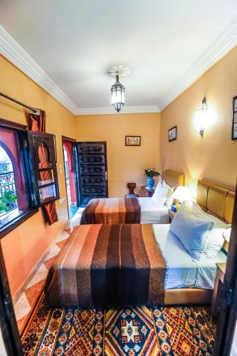 room detail thumbnail 1