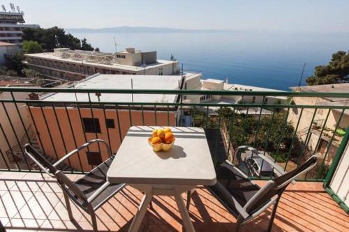  Apartmani Niko Podgora, Pension in Podgora
