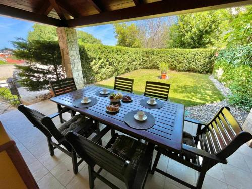  Apartments Ladonja in Medulin