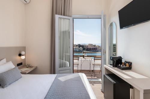 Amphitrite Hotel - image 4
